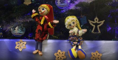 «Рождество с Петрушкой» - кукольный спектакль Театра кукол «Шум-бурум»