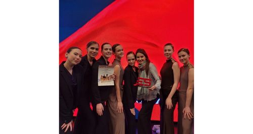 Поздравляем Старшую группу девочек Танцевальной студии "Dance Лайм"