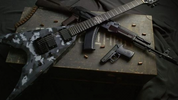 Конкурс военно-патриотической песни «Автомат и гитара, пусть память говорит»