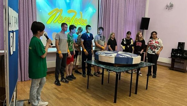 Познавательно-игровая программа «Поле чудес»