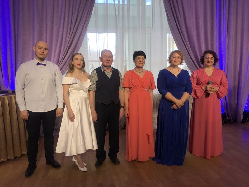 Концерт Класса сольного пения «Дороги любви»