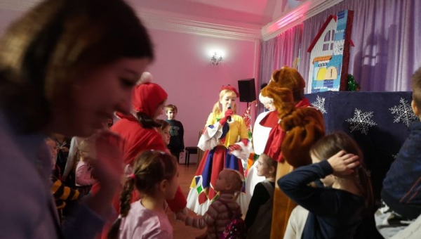 Кукольный спектакль "Секретный подарочек"