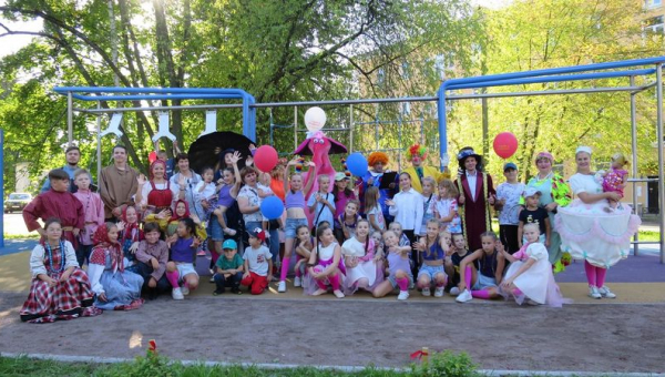 Торжественное открытие новой детской площадки
