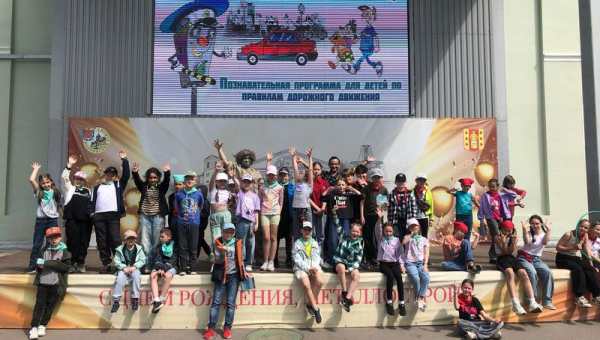 Познавательная игровая программа для детей «Красный, желтый, зеленый»